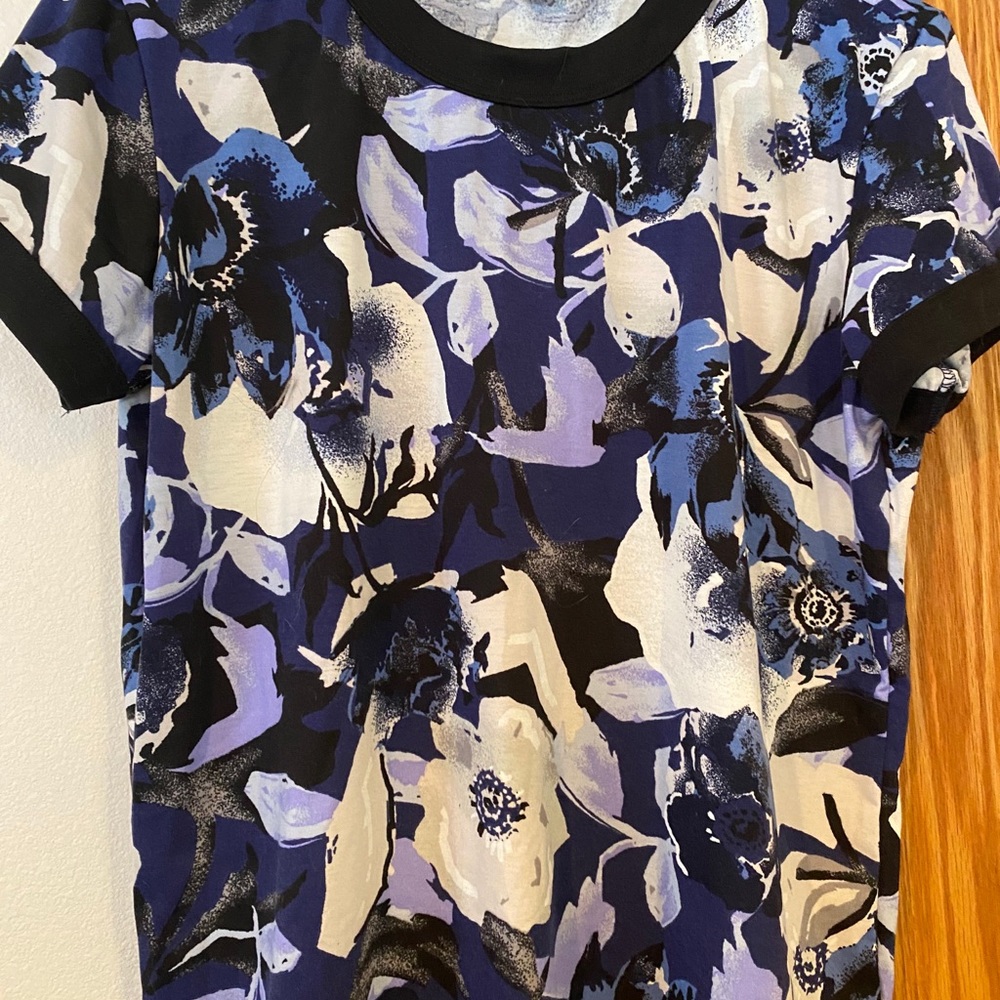 Lularoe Medium floral blue Liv